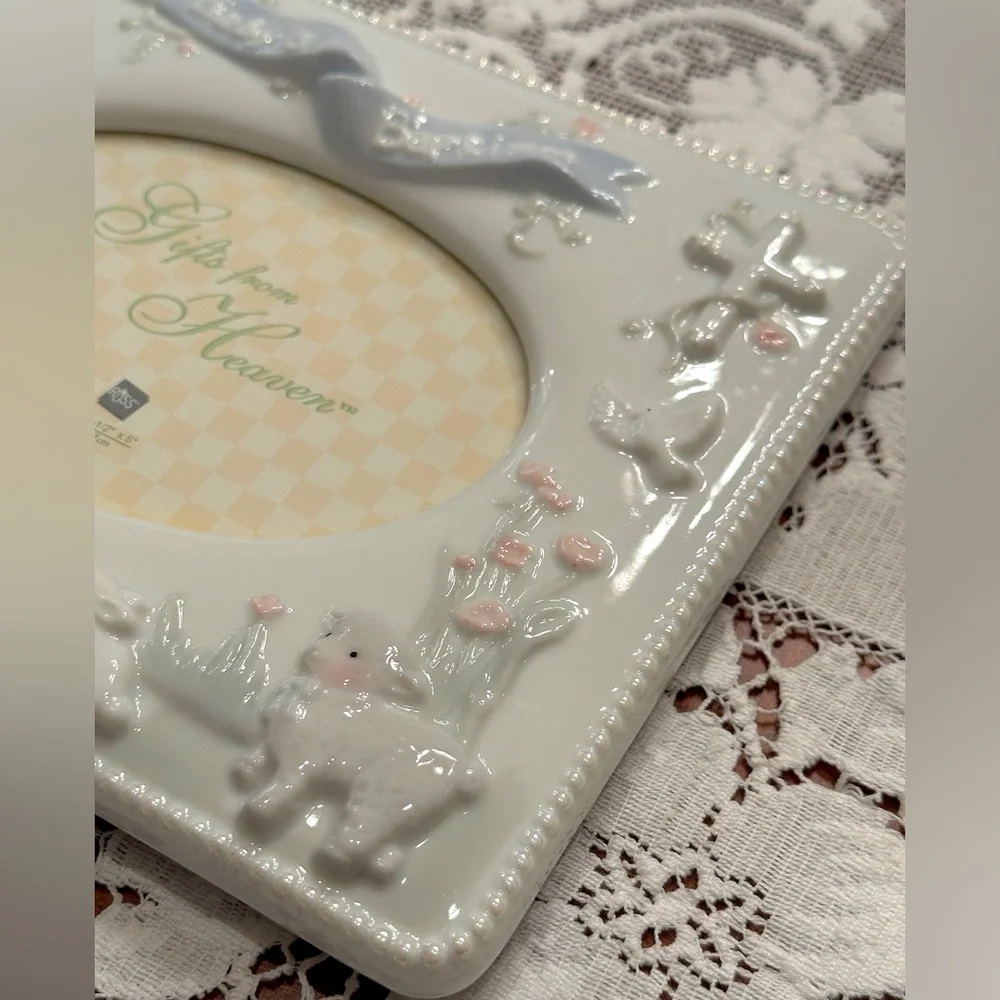 Vintage Porcelain Keepsake 3.5”x5” Picture Frame “Baby’s Baptism” by Russ - Picture 3 of 5